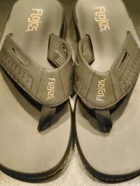 Flojos Black Men's Thong Sandals with Logo